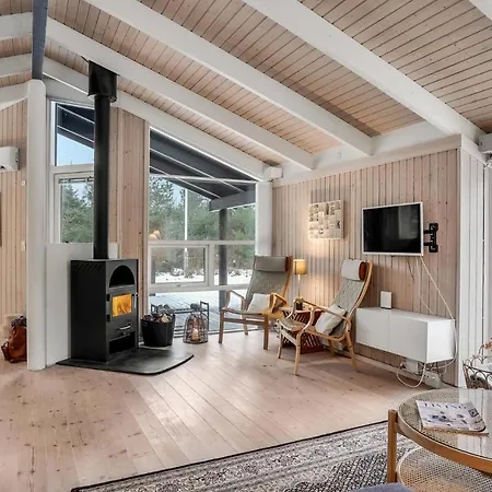 Vakantiehuis Three-bedroom In
