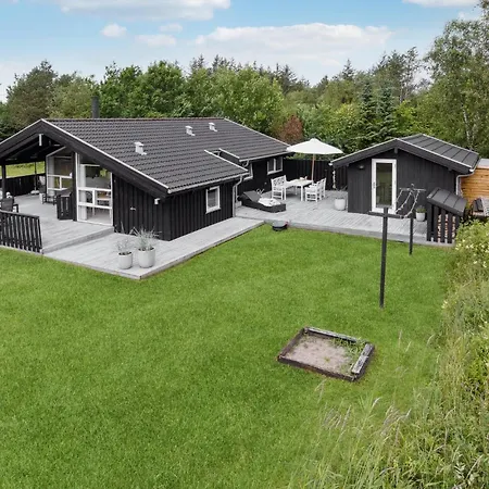 Stunning In With Kitchen Holiday home Jerup