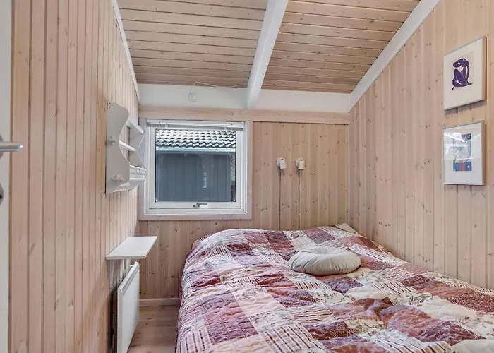 Three-bedroom In * 耶鲁普